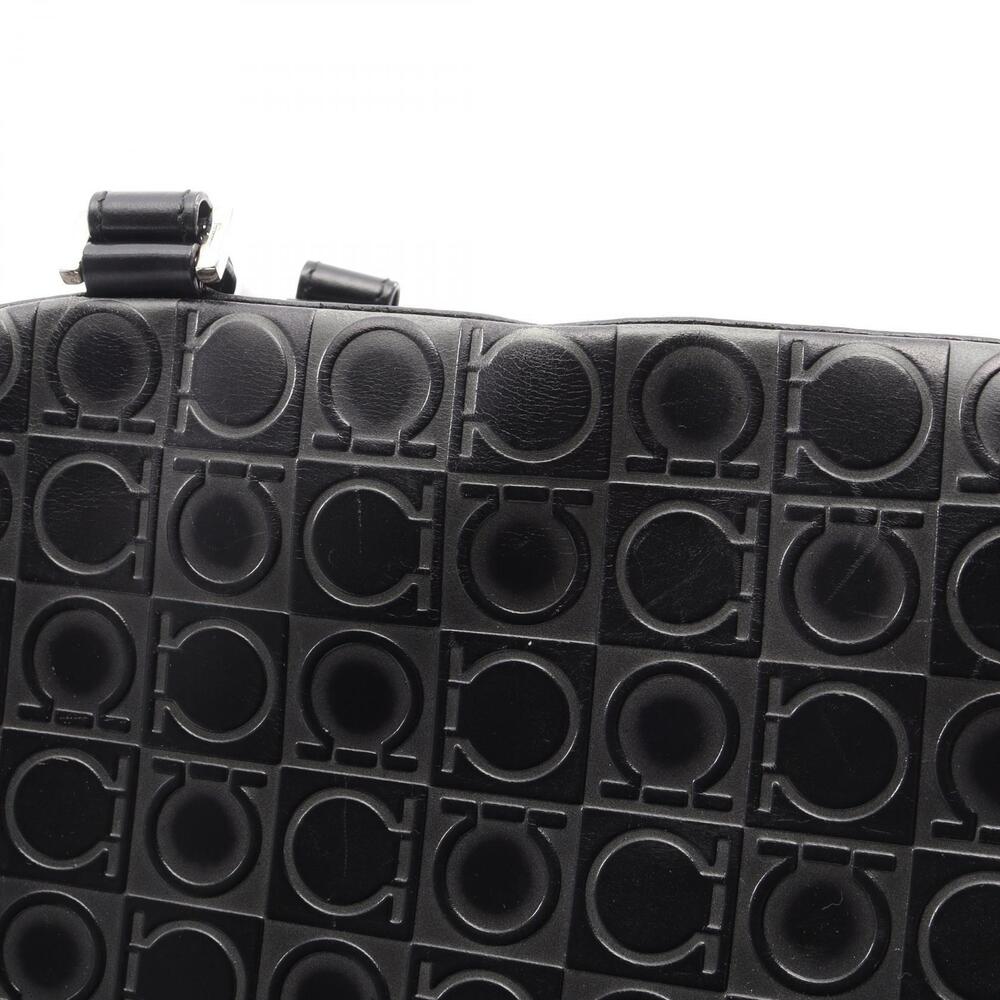 Salvatore Ferragamo Gancini Leather Bag Black - Picture 12 of 12